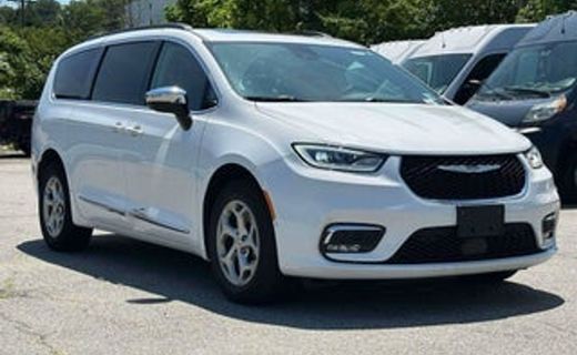 2025 Chrysler Pacifica Select