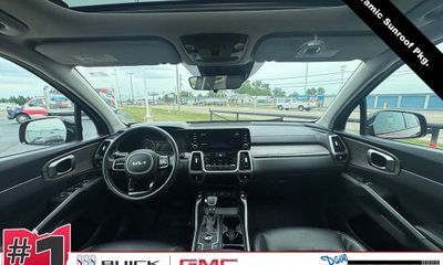 2022 Kia Sorento S