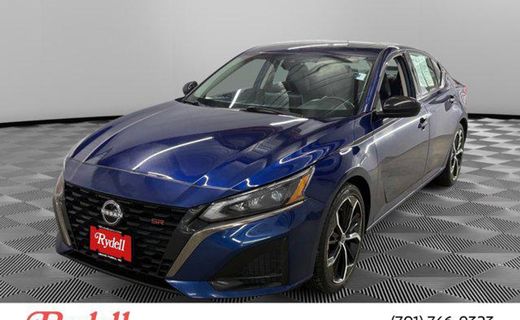 2024 Nissan Altima SR