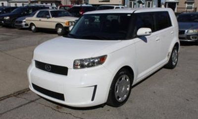 2009 Toyota Scion XB Normal