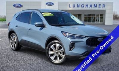 2024 Ford Escape ST Line Elite