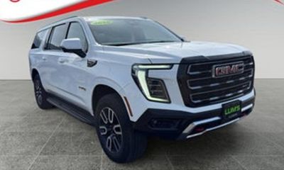 2025 GMC Yukon XL Denali