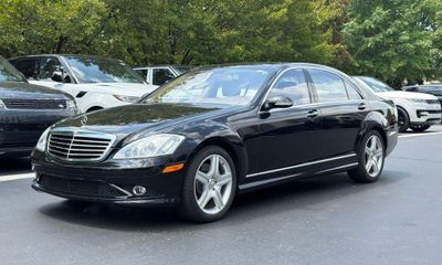 2007 Mercedes-Benz S-Class S550 4 Matic