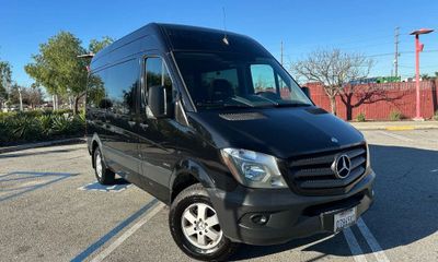 2015 Mercedes-Benz Sprinter 2500 144 WB