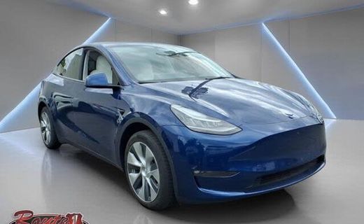 2022 Tesla Model Y Long Range