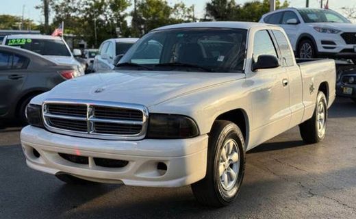 2001 Dodge Dakota Base