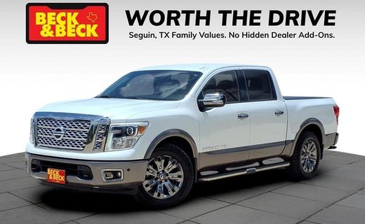 2019 Nissan Titan SV