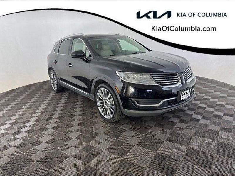 2017 Lincoln MKX — a typically priced live listing