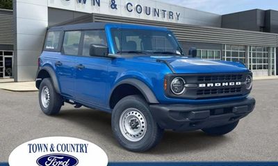 2025 Ford Bronco Base