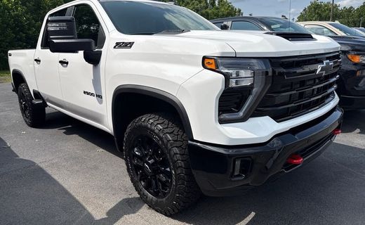 2026 Chevrolet Silverado HD LT