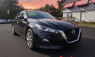 2019 Nissan Altima S