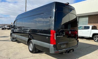 2020 Mercedes-Benz Sprinter 907 VS30