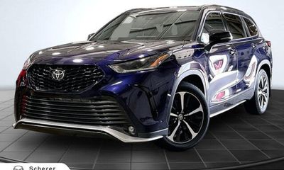 2022 Toyota Highlander XSE