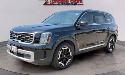 2023 Kia Telluride S