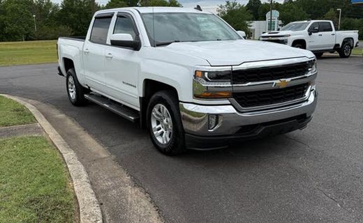 2018 Chevrolet Silverado LT