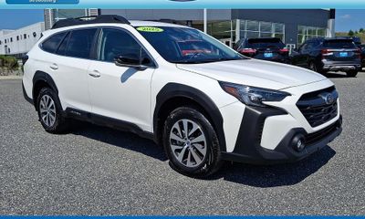 2025 Subaru Outback Premium