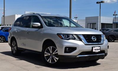 2020 Nissan Pathfinder SL