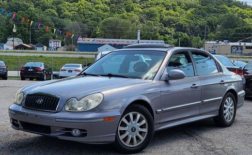 2005 Hyundai Sonata Super Deluxe
