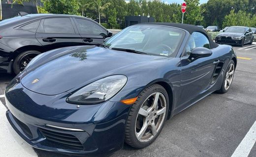 2021 Porsche 718 Boxster