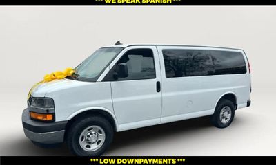 2017 Chevrolet Express Passenger LS