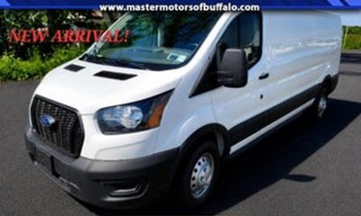 2023 Ford Transit 150 LOW Roof