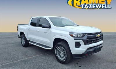 2024 Chevrolet Colorado LT