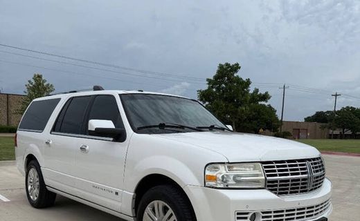 2012 Lincoln Navigator L