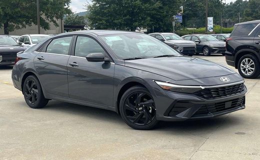 2026 Hyundai Elantra SEL Sport Premium
