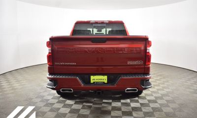 2023 Chevrolet Silverado High Country