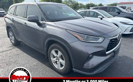 2021 Toyota Highlander LE