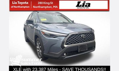 2025 Toyota Corolla Cross XLE
