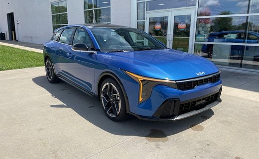2026 Kia K4