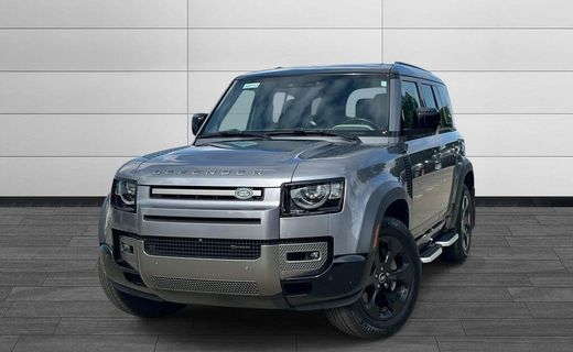 2023 Land Rover Defender 110 SE
