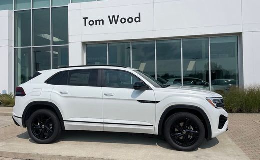 2026 Volkswagen Atlas Cross Sport 4MOTION SEL Black