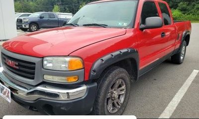2005 GMC Sierra Work Truck
