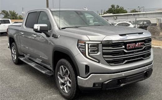 2026 GMC Sierra SLT