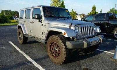 2016 Jeep Wrangler Sahara