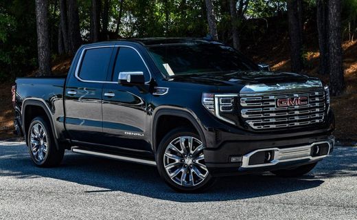 2024 GMC Sierra Denali