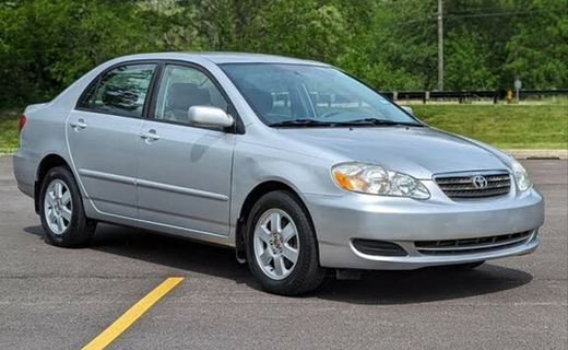 2005 Toyota Corolla LE