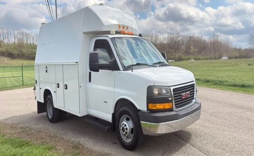 2018 GMC Savana 3500
