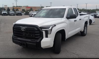 2025 Toyota Tundra SR