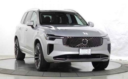 2025 Volvo XC90 Plus