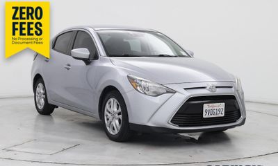2017 Toyota Yaris IA Sedan