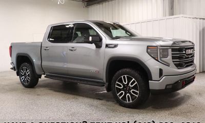2024 GMC Sierra AT4