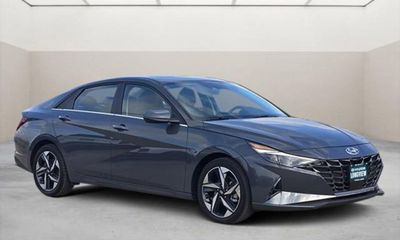 2023 Hyundai Elantra Limited