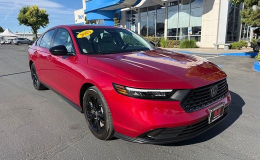 2025 Honda Accord SE