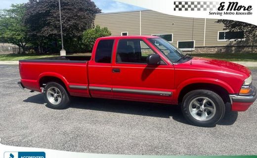 2003 Chevrolet S-10 Pickup