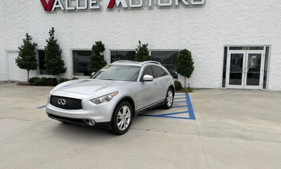 2017 Infiniti QX70 Base