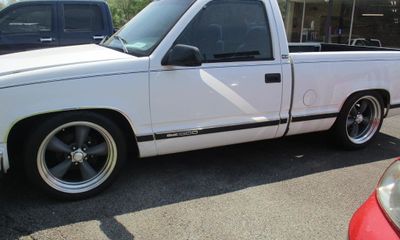 1996 GMC Sierra Special REG CAB