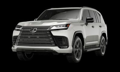 2026 Lexus LX 700H Overtrail